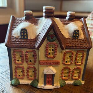 Vintage Dickens of London  house "Mansion  House"  Ceramic Victorian  5 in tall